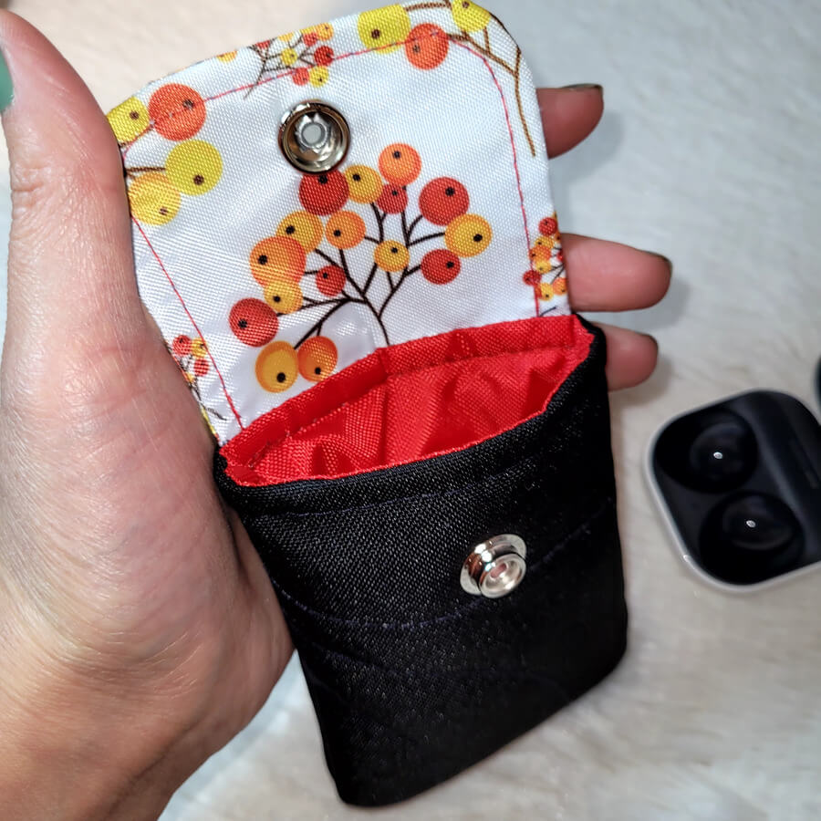Estuche para audífonos inalámbricos (Stock) Flores T6