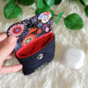Estuche para audífonos inalámbricos (Stock) Flores T8