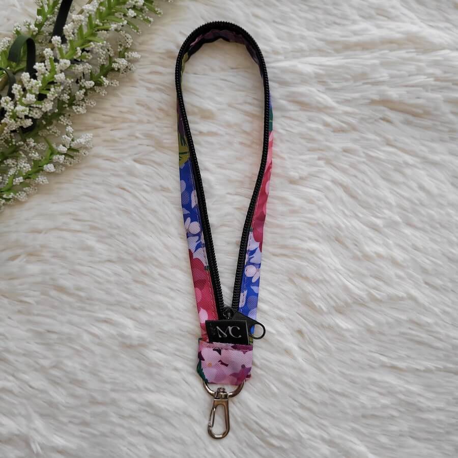 Porta chaqueta (stock) Flores T6