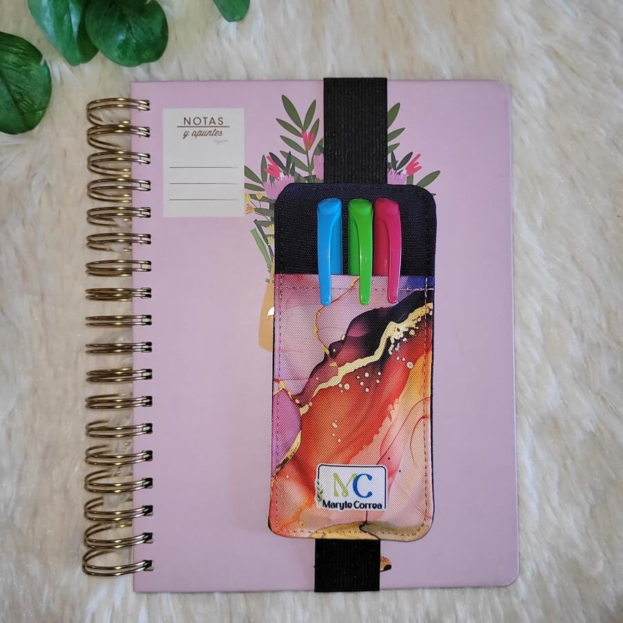 Porta lápices con elástico (stock) Encanto T1