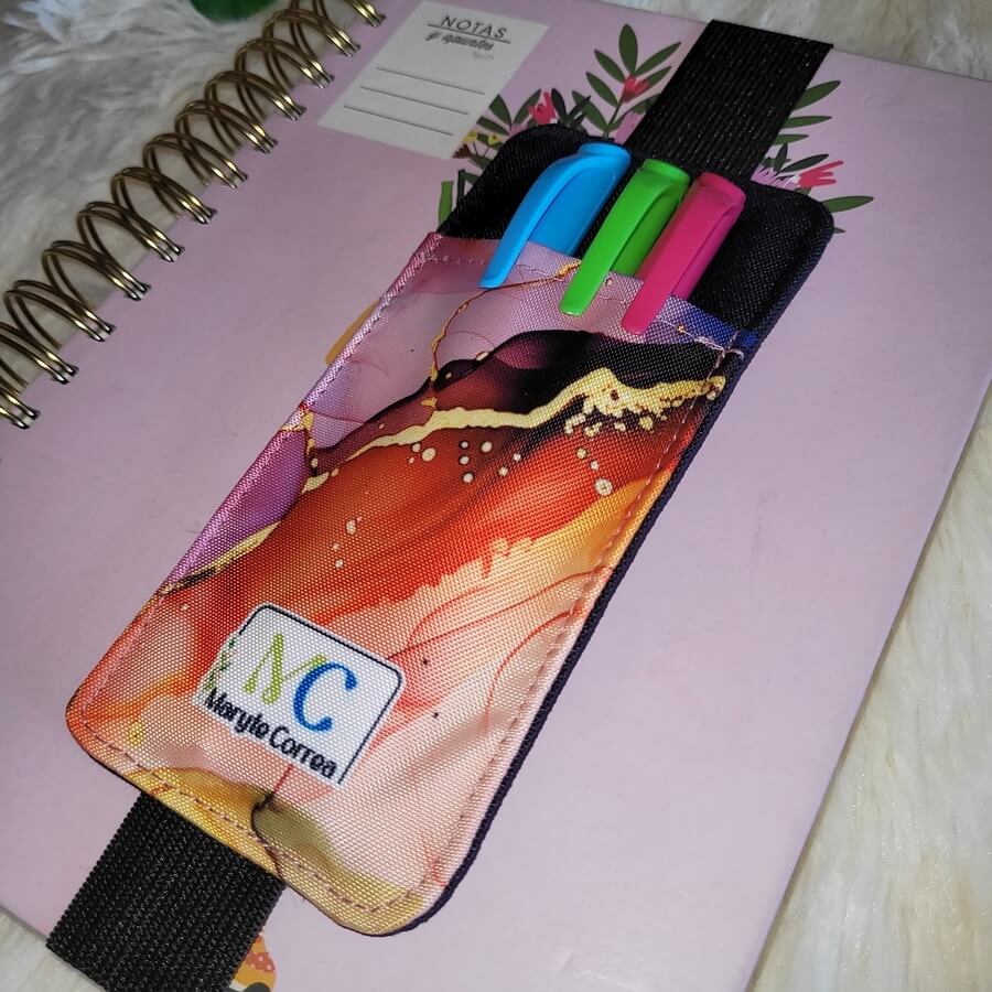 Porta lápices con elástico (stock) Encanto T1