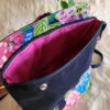 Mochila Aura (stock) Mezclilla - Flores T6